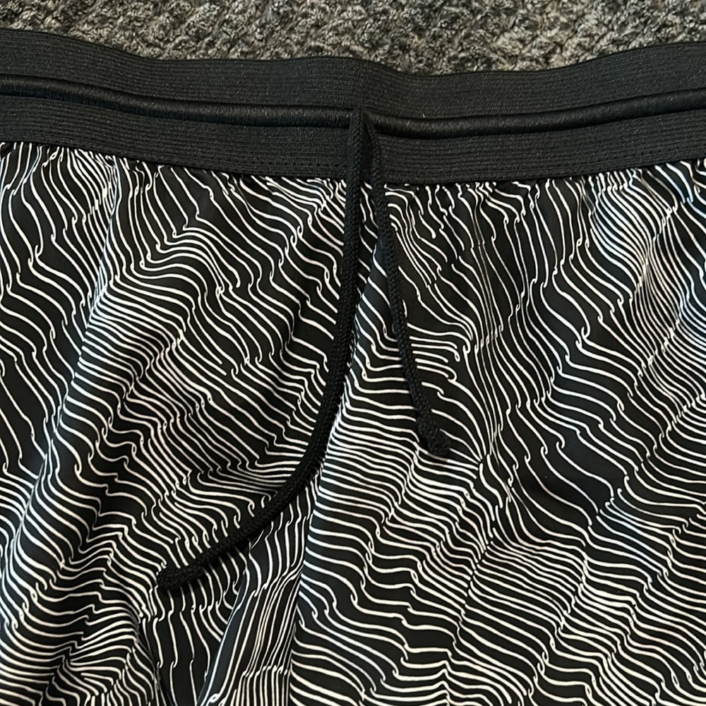 Nike Dri-Fit Elastic Drawstring Running Shorts - image 5